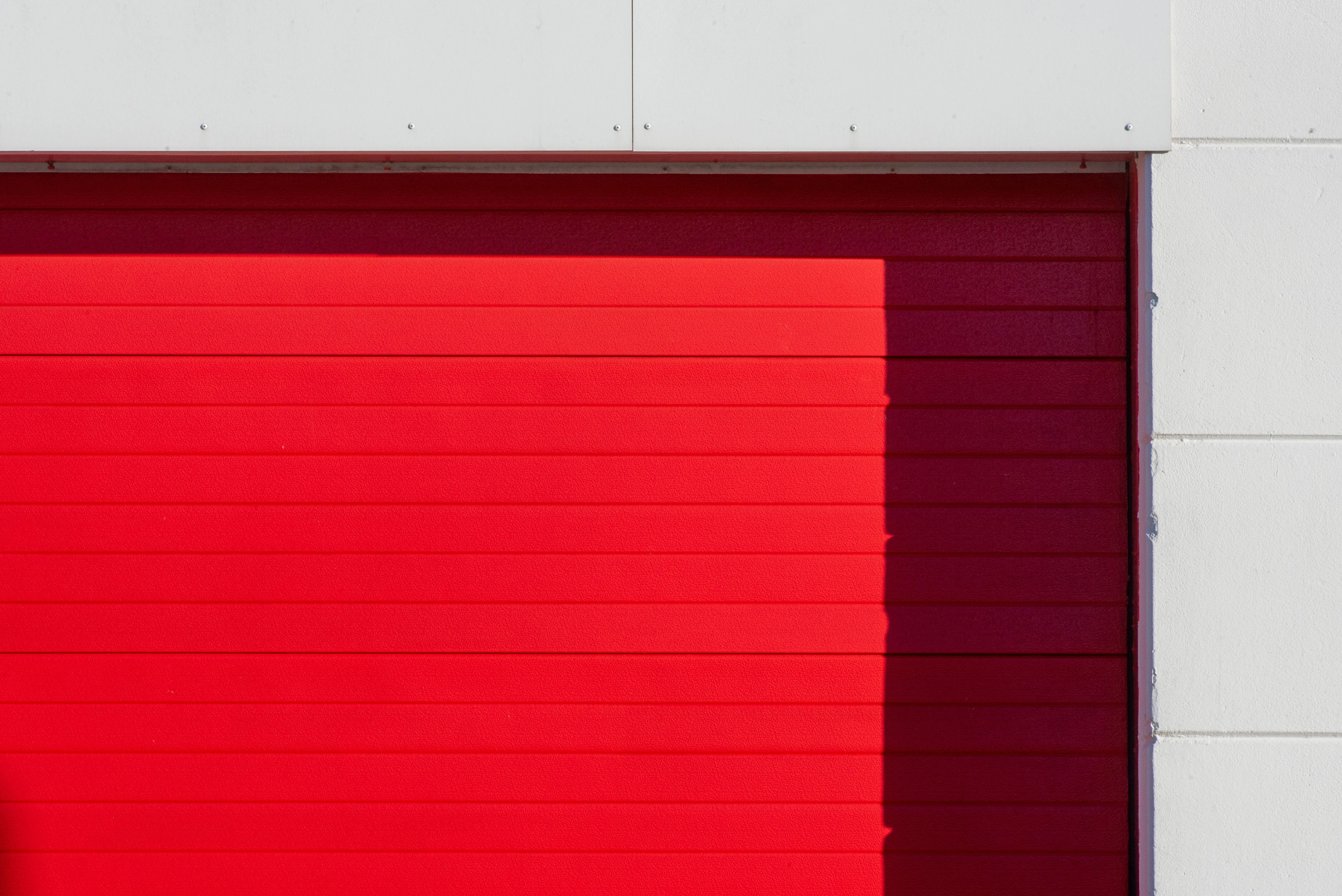 Residential garage door in Minneapolis